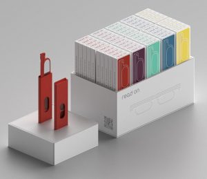 Main article image: read on light product box