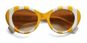 Image des solaires Etnia Barcelona Ibiza Vol. 5 modèle : IBIZA 09 YW