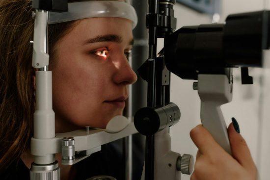 Image of a woman during an eye exam