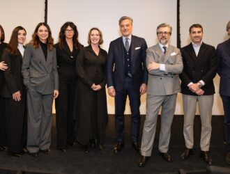 Photo de groupe des dirigeants de Marcolin et représentants de New York Tech lors du lancement de Vision Reframed