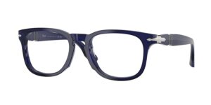 Lunettes de vue Persol dotées d'une monture en acétate bleu profond transparent, de forme rectangulaire adoucie, avec le logo flèche argenté iconique.