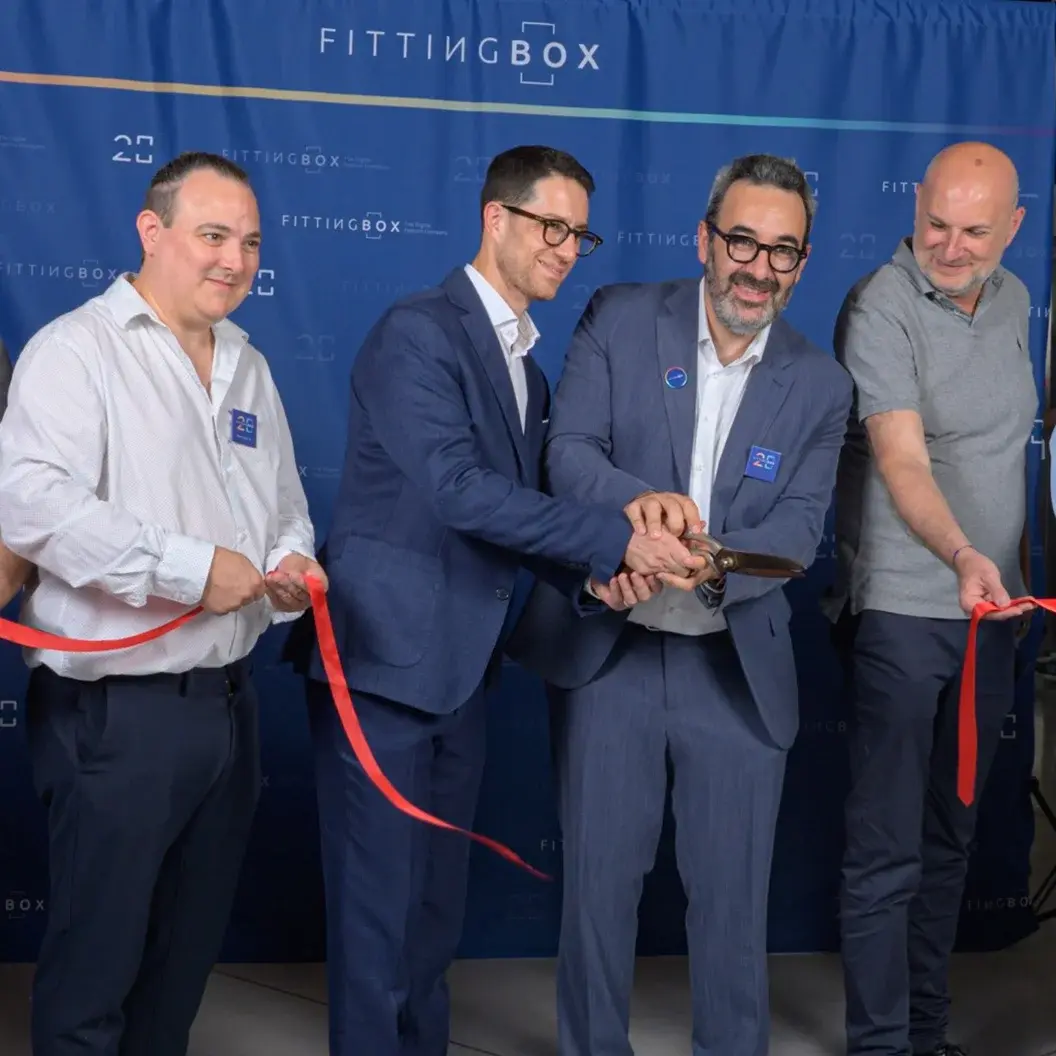 Fittingbox co-founders Ariel Choukroun and Benjamin Hakoun cutting the red ribbon with the mayor at the new Data Valley headquarters inauguration.