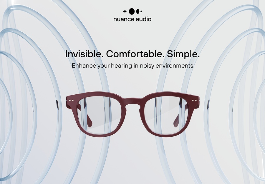 Lunettes intelligentes Nuance Audio de couleur bordeaux brillant avec des graphismes d'ondes sonores transparentes, affichant le texte "Invisible. Comfortable. Simple. Enhance your hearing in noisy environments."