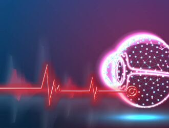 Illustration numérique d'un œil humain en coupe, représenté sous forme de réseau de points lumineux connectés, avec une ligne de battement cardiaque rouge menant vers lui, sur fond dégradé bleu foncé à violet.