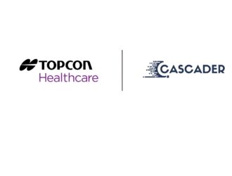 Logo Topcon Healthcare à gauche et logo Cascader à droite, séparés par une ligne verticale sur fond blanc